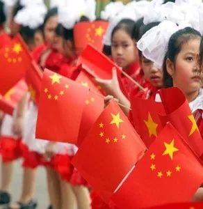 它是无人机中的劳斯莱斯 体积巨大且造价昂贵 是一款全球“监控”